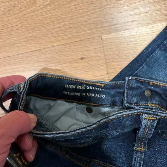 Universal Threads jeans - Picture 3 of 4